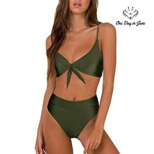 Adreamly Tie Front Bikini Swimsuit Size M